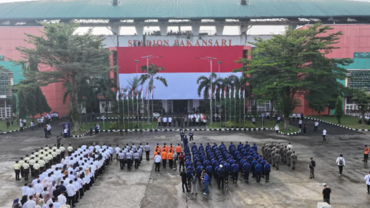 Bupati Bogor Ajak Warga Kibarkan Merah Putih: Wujud Cinta Tanah Air dan Penghormatan Pahlawan
