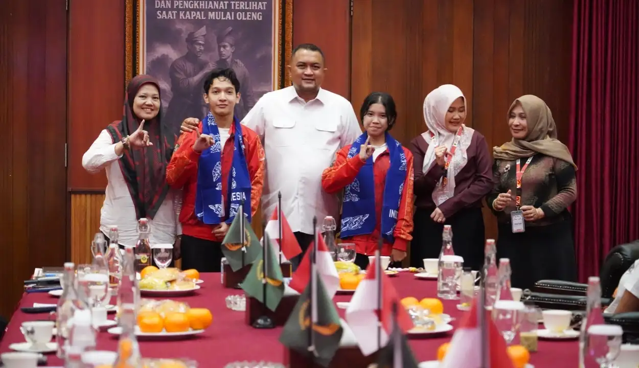 Bawa Nama Indonesia ke Kancah Dunia, Bupati Bogor Lepas Kontingen Kebudayaan ke Hungaria dan Serbia