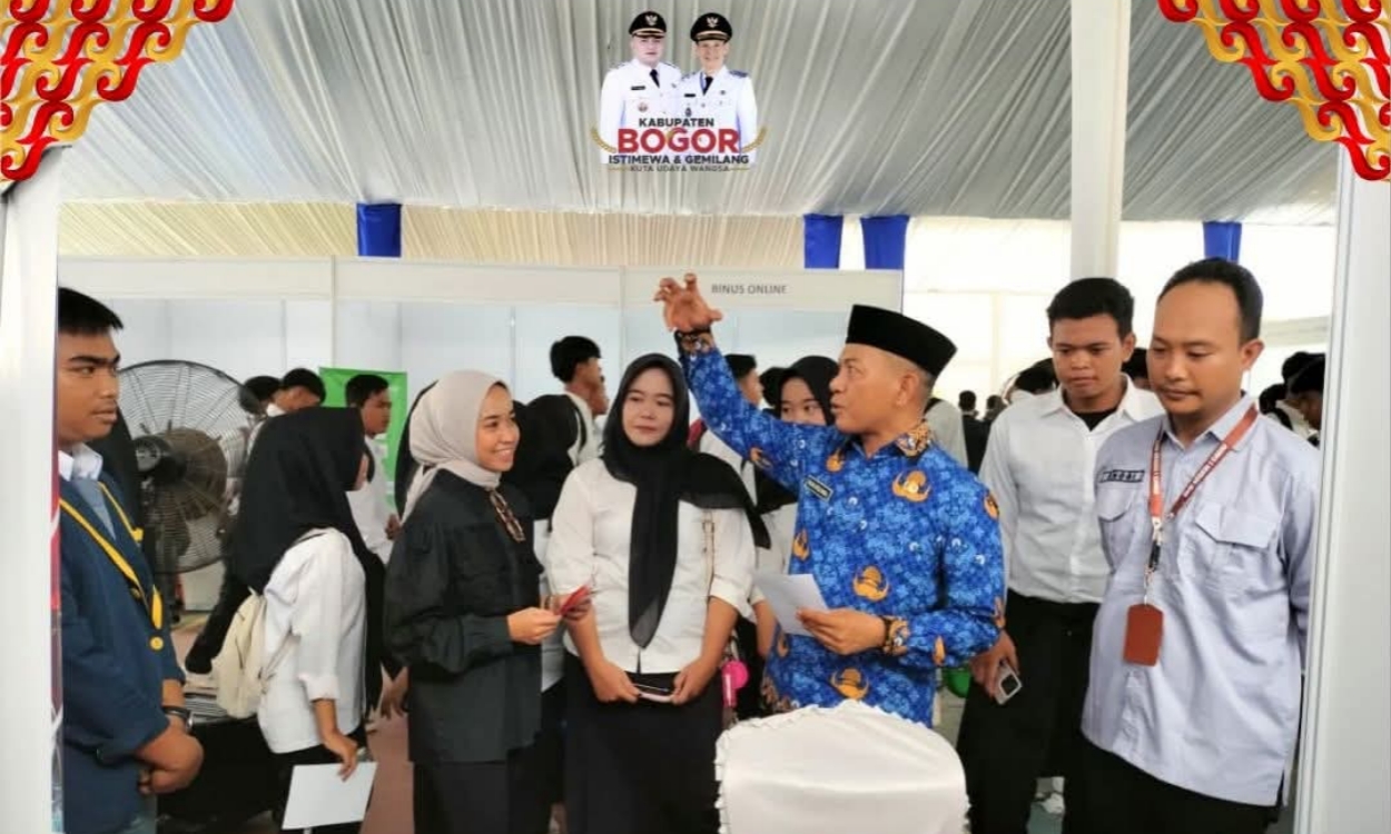 Tekan Pengangguran, Disnaker Kabupaten Bogor Gandeng SMKN 1 Cariu Buka 2.000 Lowongan Kerja