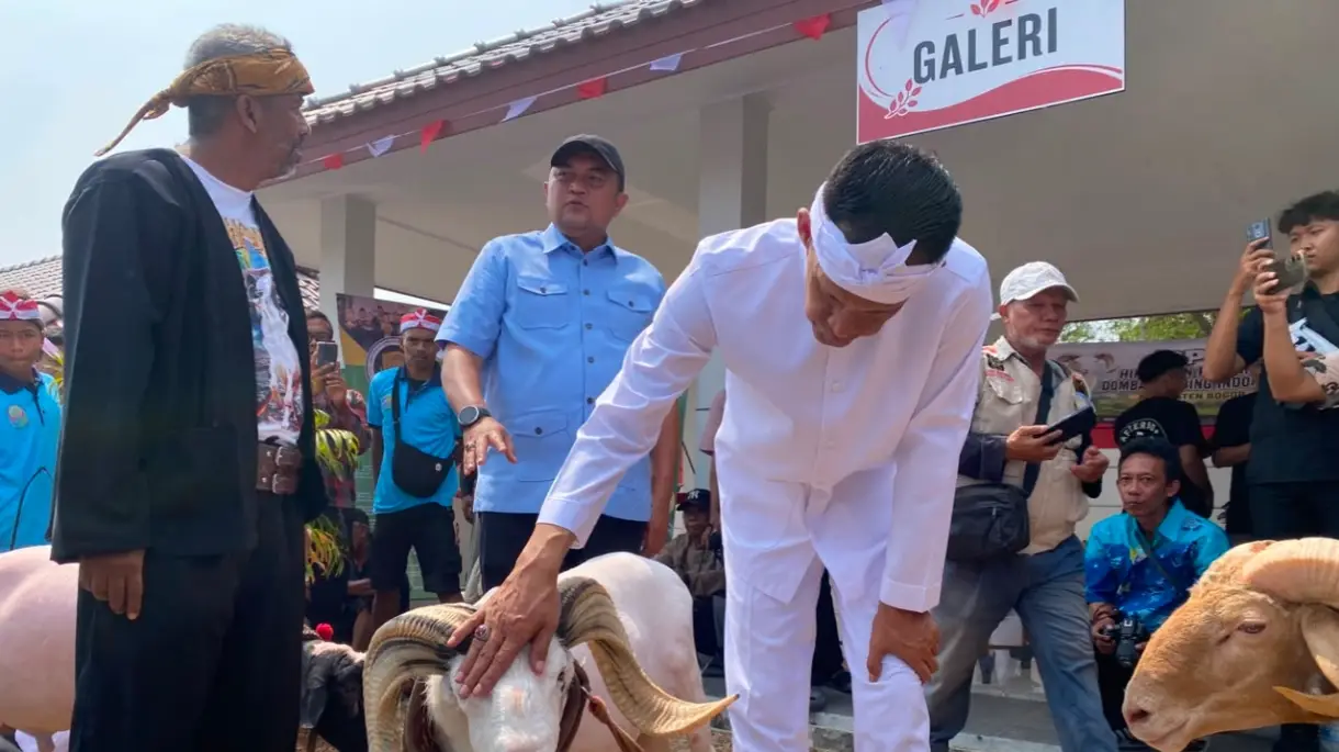 Resmikan Pasar Hewan Jonggol, Bupati dan Wakil Bupati Bogor Komitmen Dongkrak Peternakan Lokal