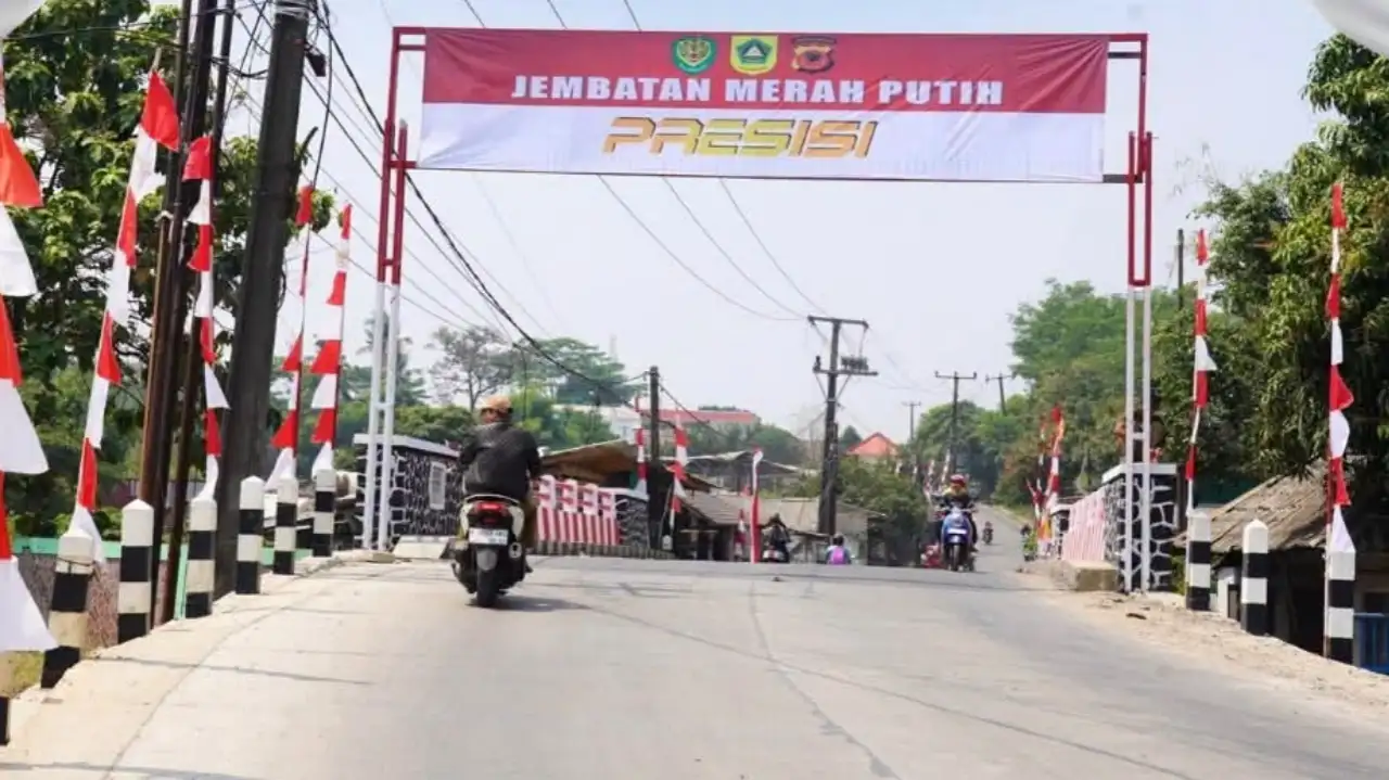 Pemkab Bogor Resmikan Jembatan Merah Putih Presisi di Kali Cibarengkok Perbatasan Klapanunggal–Cikahuripan